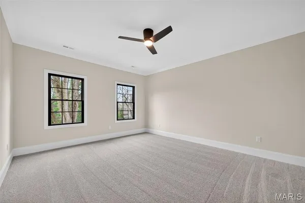 $3,390,000 | 8 Briarbrook Trail, St. Louis, MO 63131