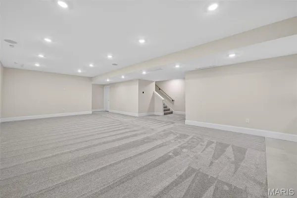 $3,390,000 | 8 Briarbrook Trail, St. Louis, MO 63131