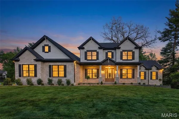 $3,390,000 | 8 Briarbrook Trail, St. Louis, MO 63131