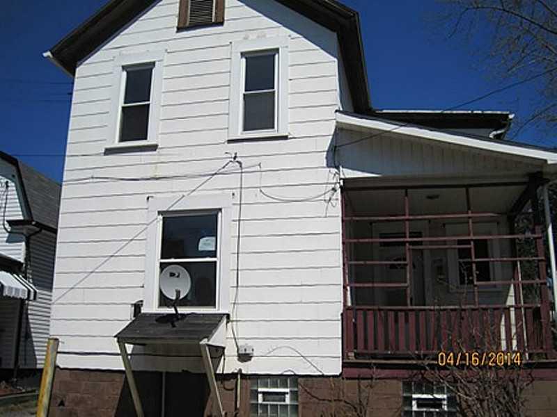 509 Oregon Avenue Rochester, PA 15074 - Photo 1 of 6 Exterior Front.