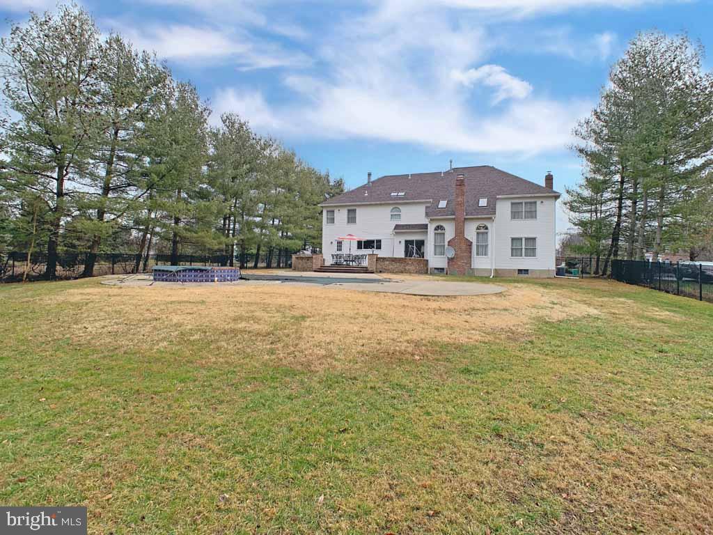 1591 Brookfield Road Newtown, PA 18940 - Photo 60 of 65 Yard