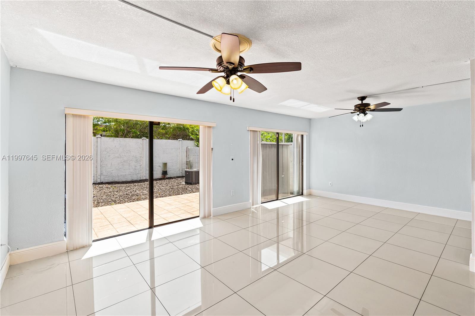 8748 Southwest 154th Cir Place, Unit 6N Miami, FL 33193 - Photo 9 of 34 a view of an entryway