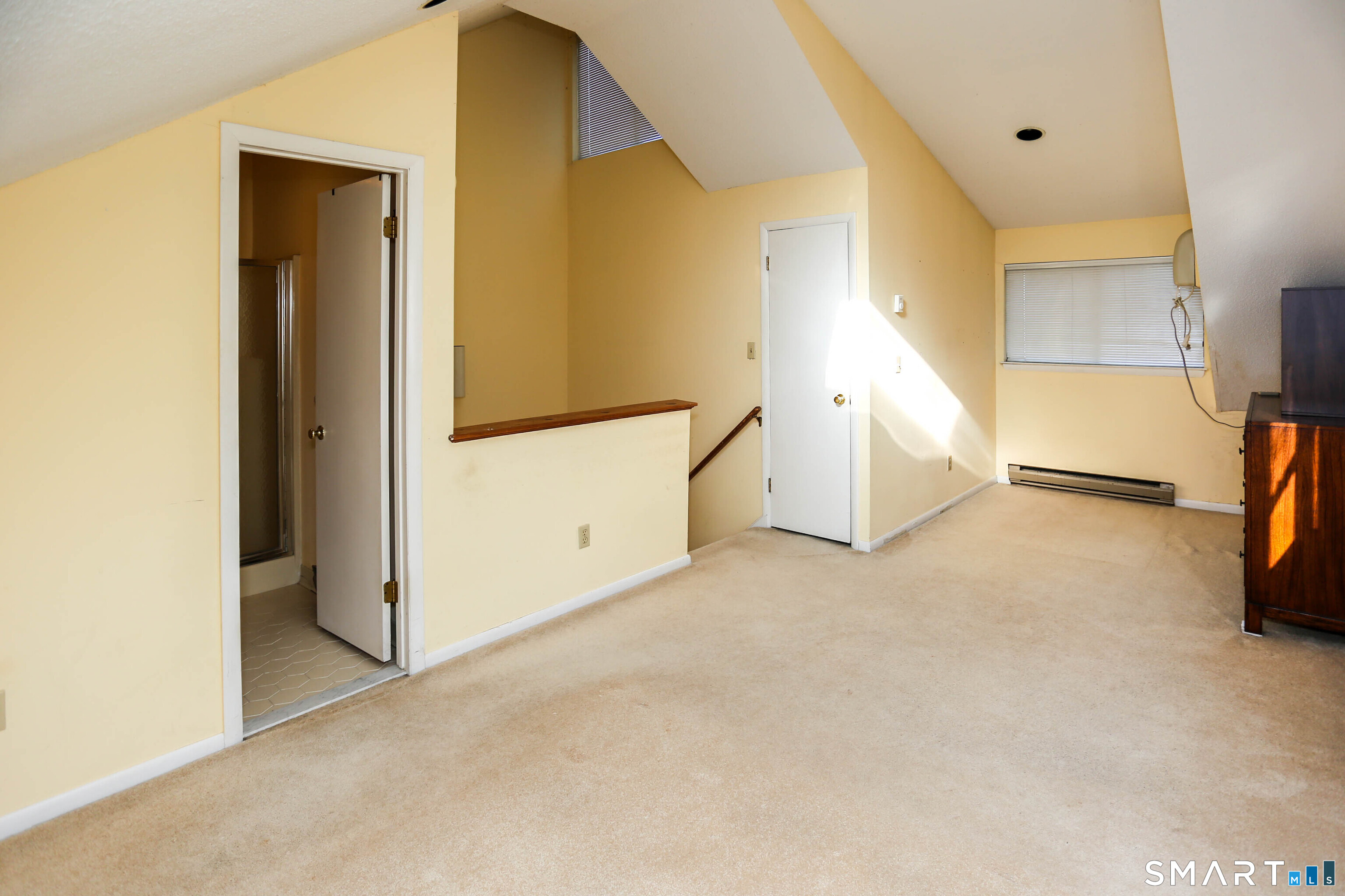 19 Woodway Road, Unit 16 Stamford, CT 06907 - Photo 25 of 35