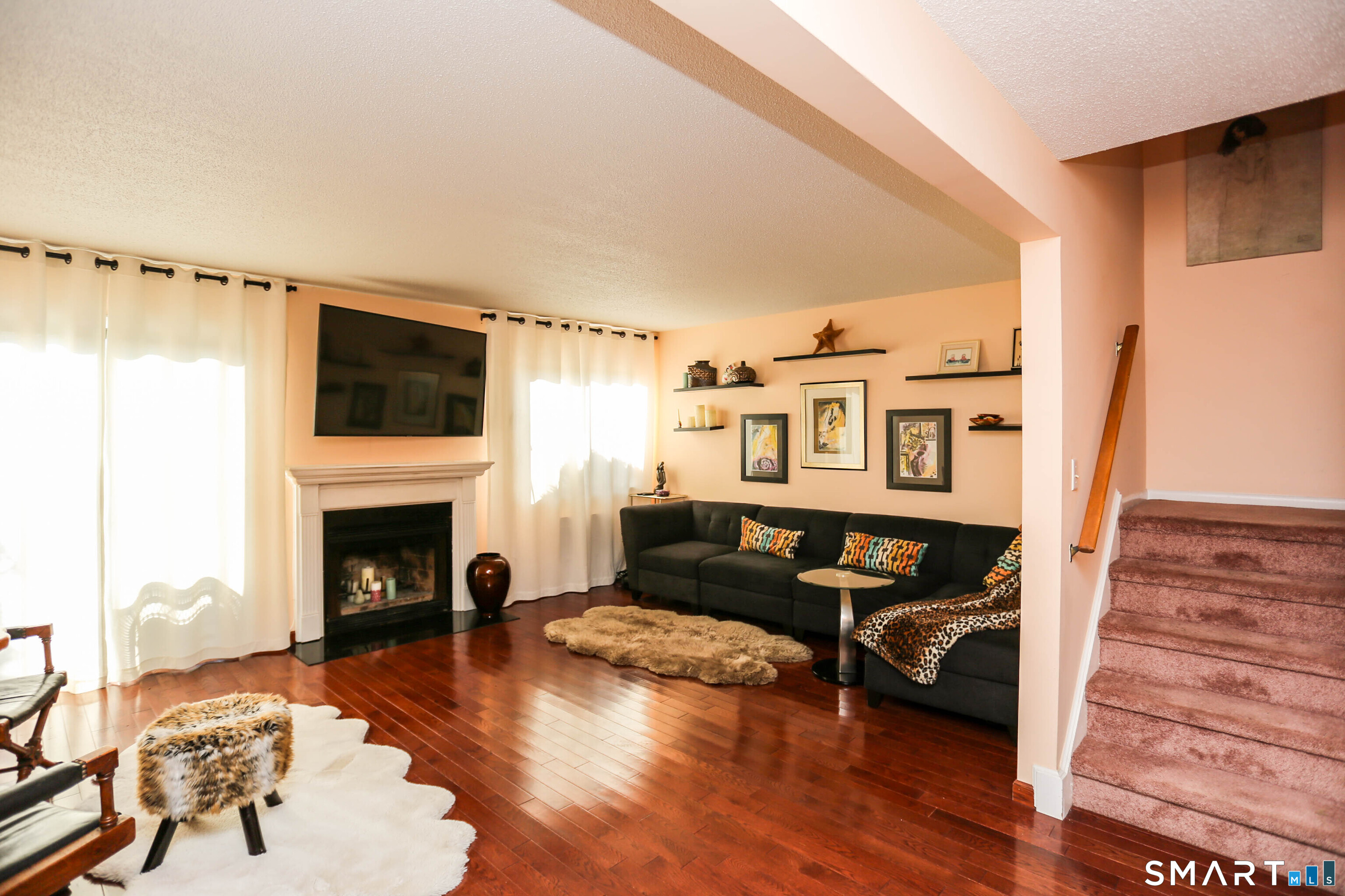 19 Woodway Road, Unit 16 Stamford, CT 06907 - Photo 3 of 35