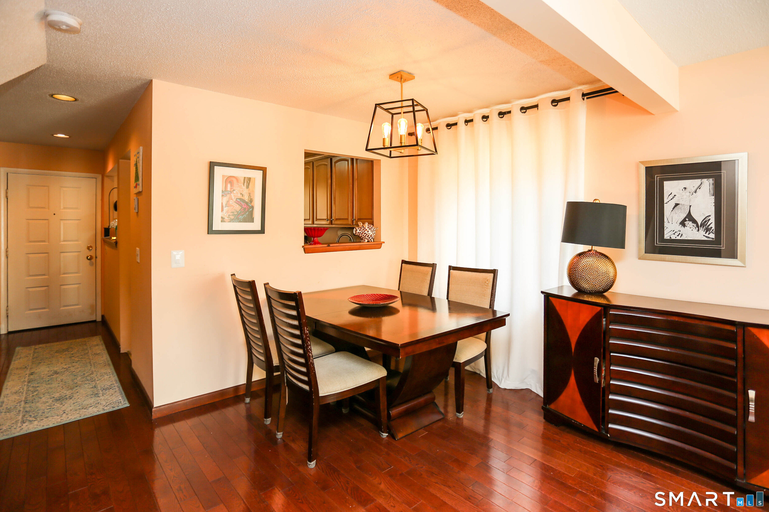 19 Woodway Road, Unit 16 Stamford, CT 06907 - Photo 7 of 35