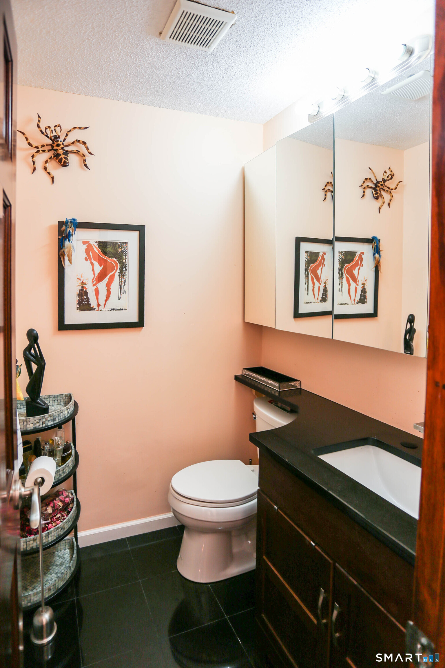 19 Woodway Road, Unit 16 Stamford, CT 06907 - Photo 9 of 35