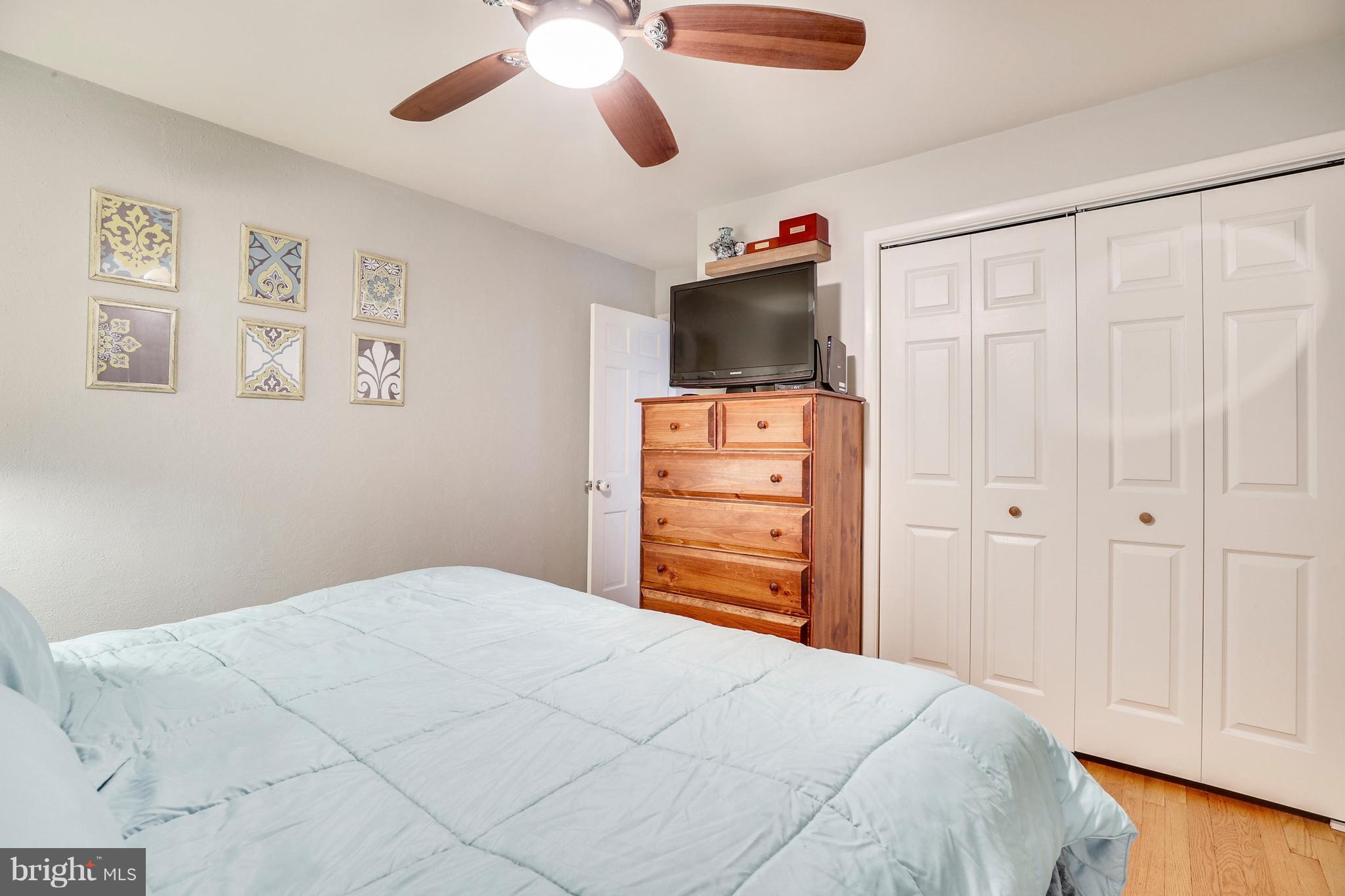 221 Chelsea Road Pasadena, MD 21122 - Photo 12 of 30 Bedroom (Master)