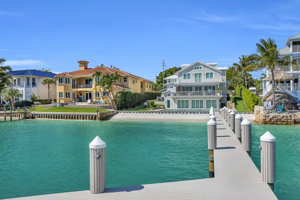 $10,899,000 | 18119 Southeast Federal Highway, Jupiter, FL 33469