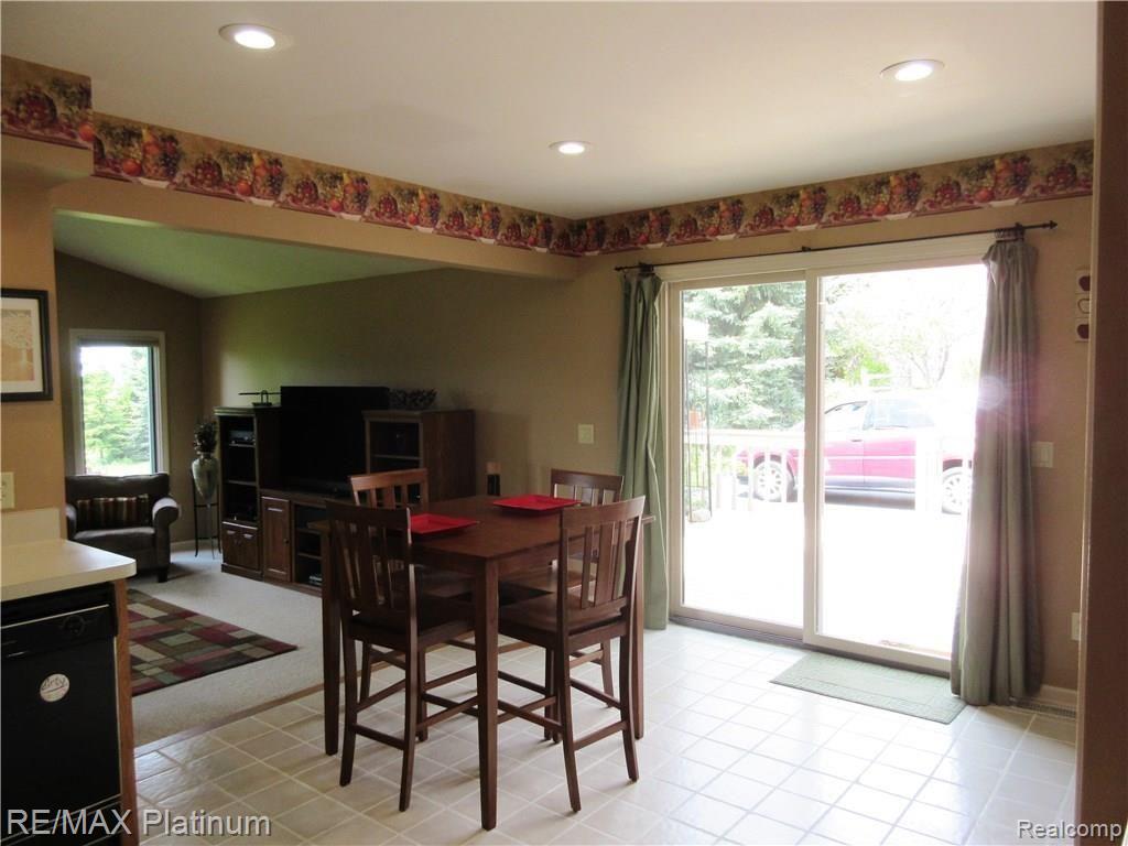 1969 Clover Ridge Drive Howell, MI 48843 - Photo 16 of 37 IMG_0677.JPG