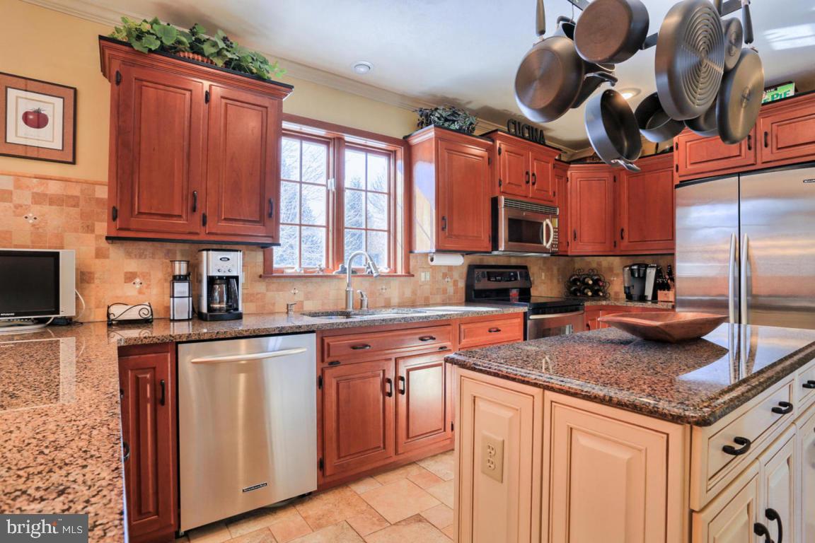 269 Buckfield Drive Lititz, PA 17543 - Photo 10 of 30