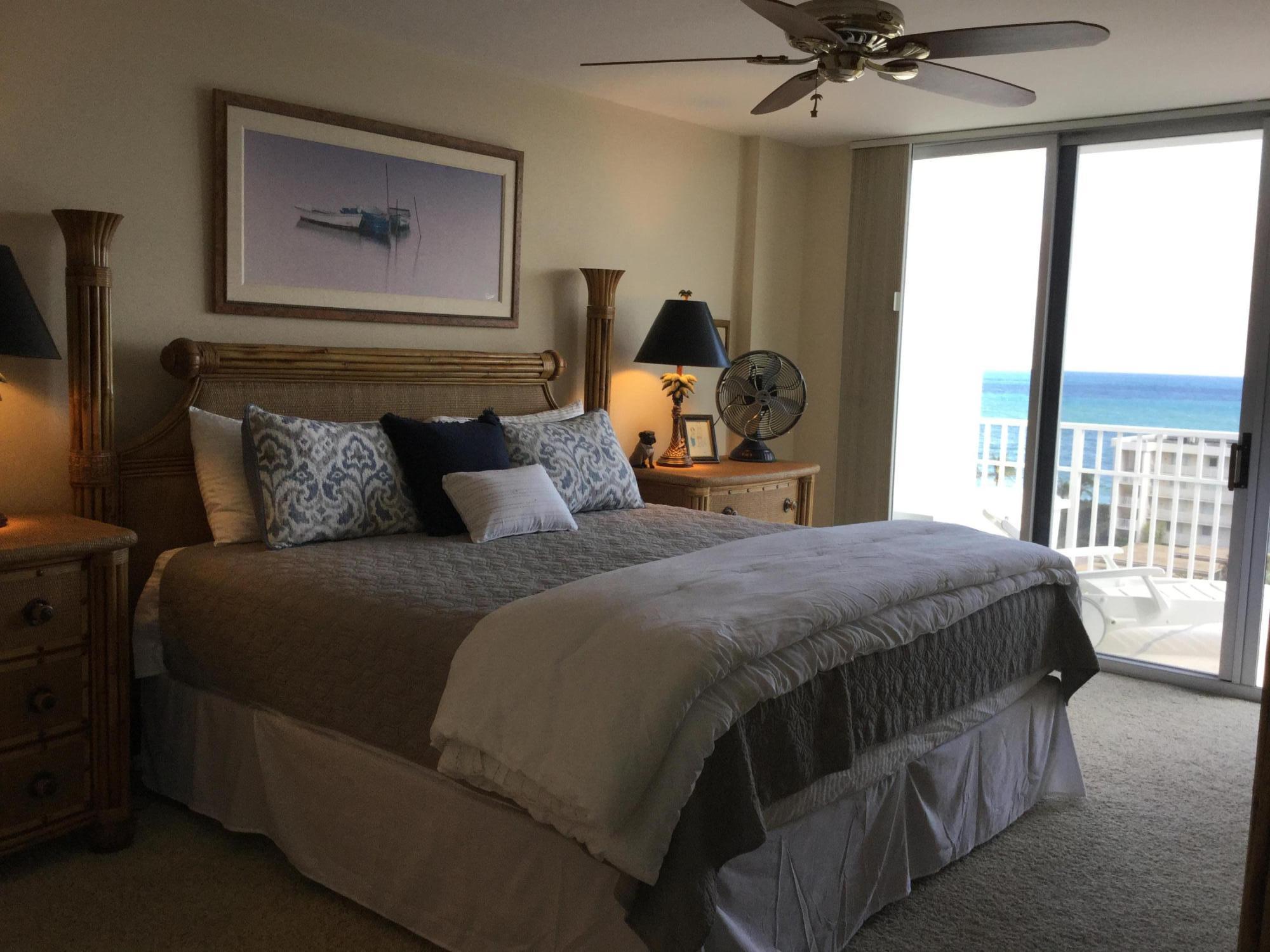 375 South Beach Road, Unit 901 PHA Tequesta, FL 33469 - Photo 10 of 23 Master bedroom