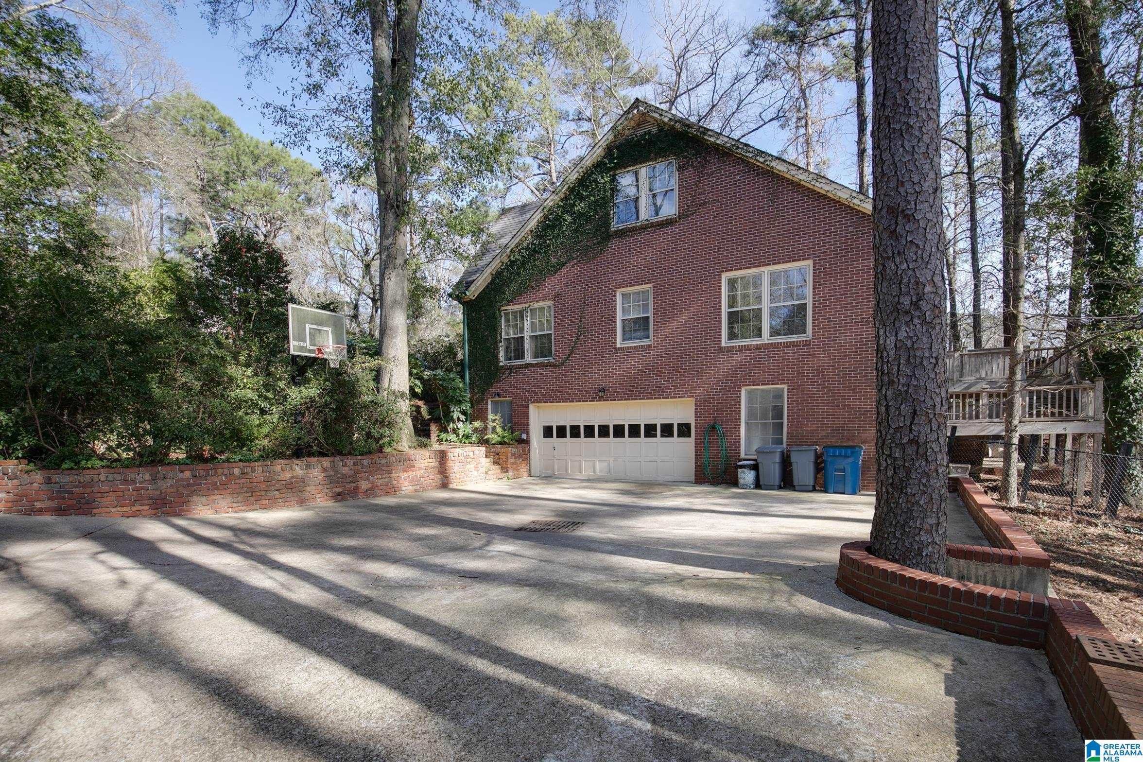 1821 Saulter Road Birmingham, AL 35209 - Photo 7 of 50