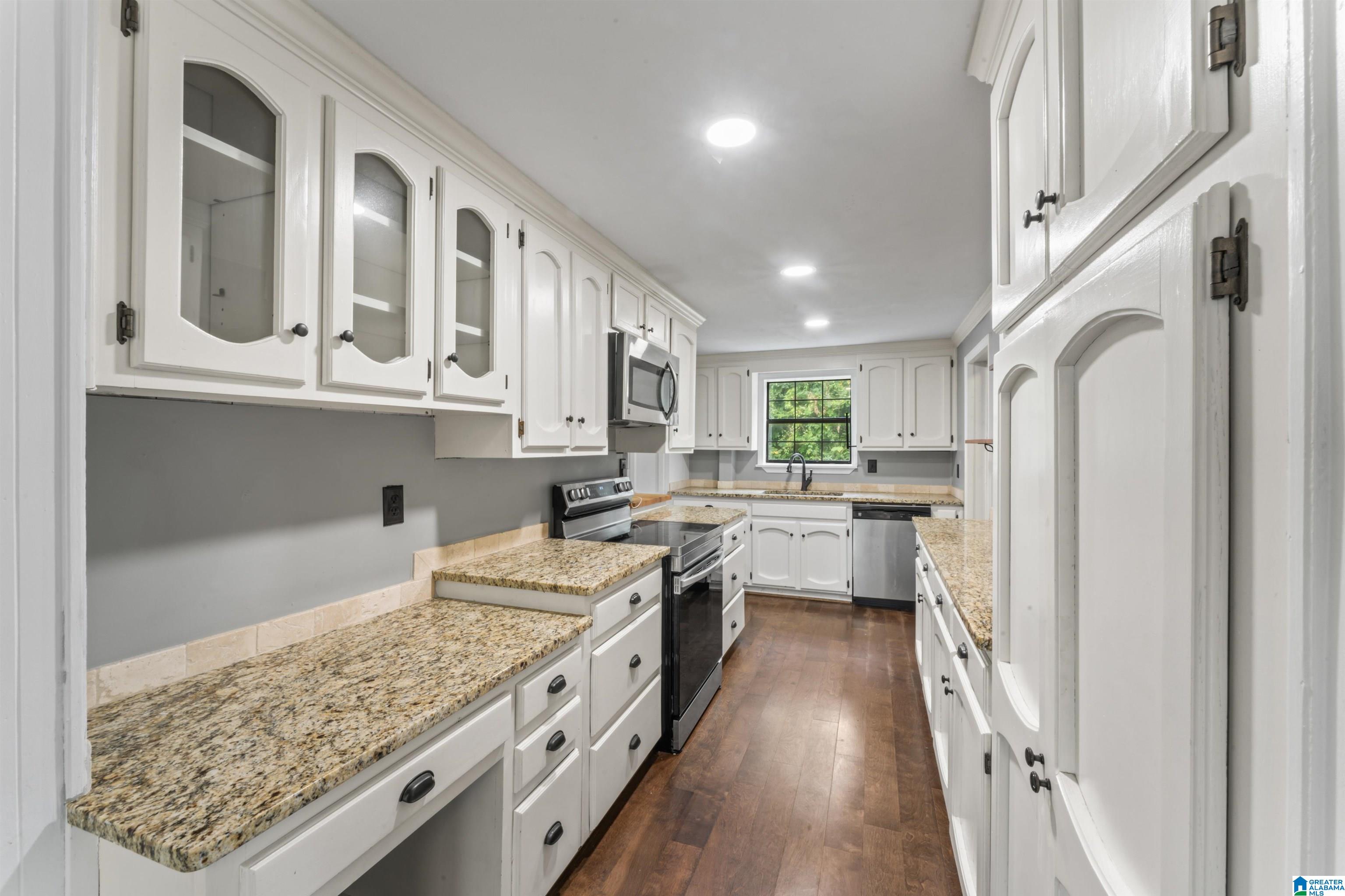 1524 Holly Road Birmingham, AL 35226 - Photo 25 of 46