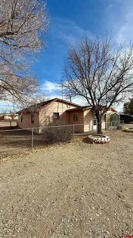 $150,000 | 1704 Ross Avenue, Alamosa, CO 81101