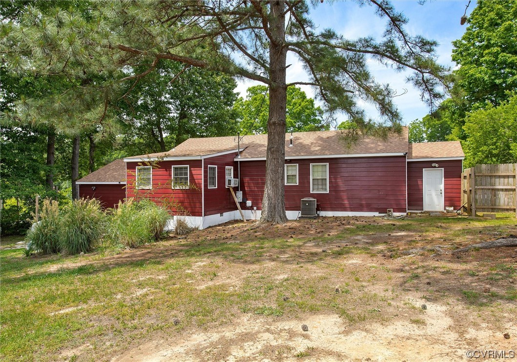 20007 Eugene Drive Sutherland, VA 23885 - Photo 21 of 21 a view of a house with a yard