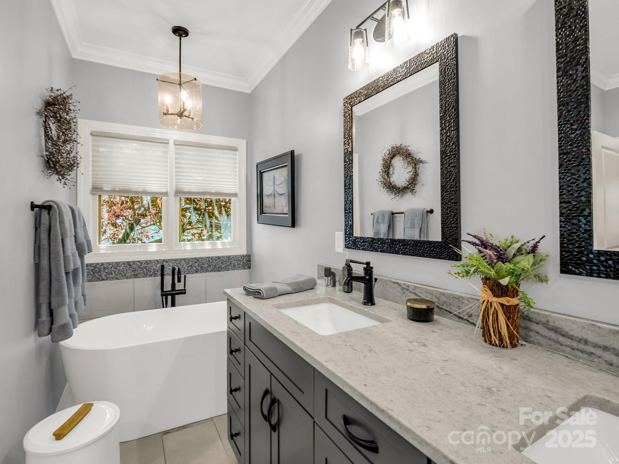 1903 Country Club Road Hendersonville, NC 28739 - Photo 18 of 43 Gallery Image 18