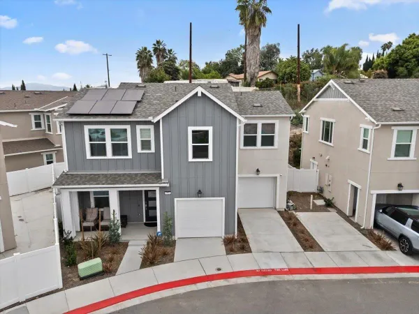 $899,000 | 1521 Meriwood Way, Vista, CA 92083