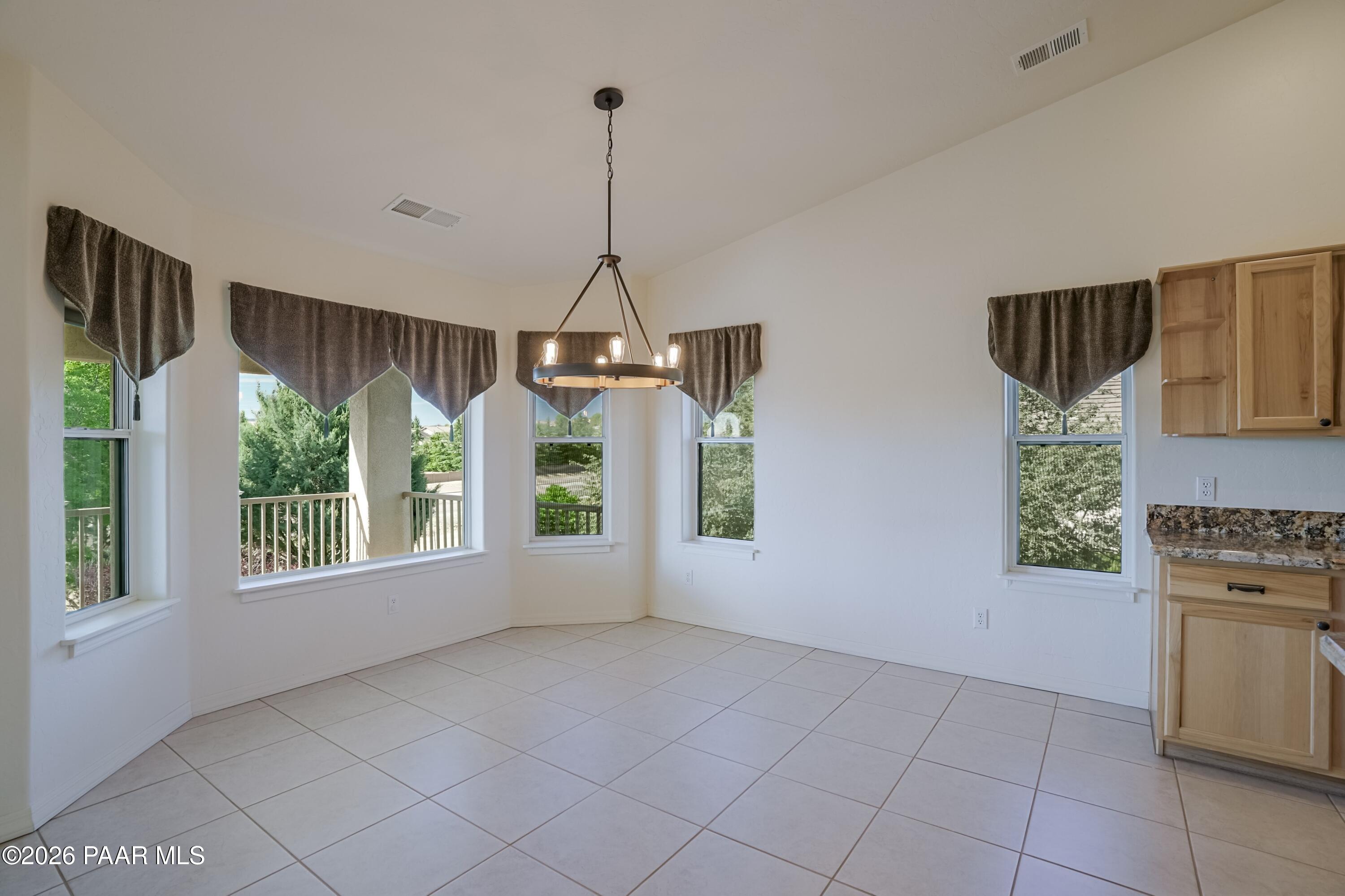 831 Peppermint Way Prescott, AZ 86305 - Photo 7 of 41 Dining Room