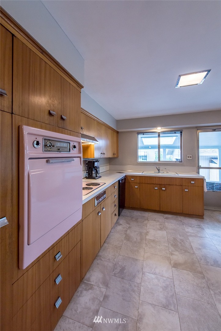 3207 East L Street Tacoma, WA 98404 - Photo 6 of 23