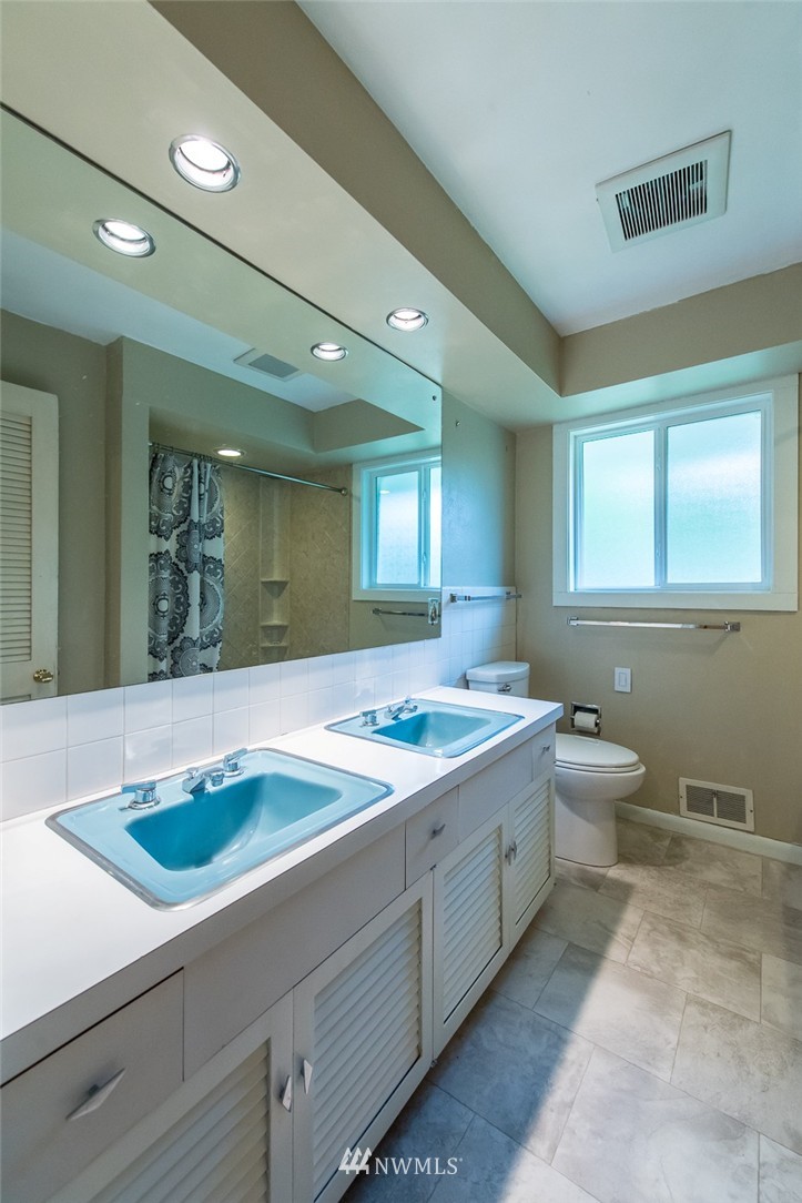 3207 East L Street Tacoma, WA 98404 - Photo 10 of 23