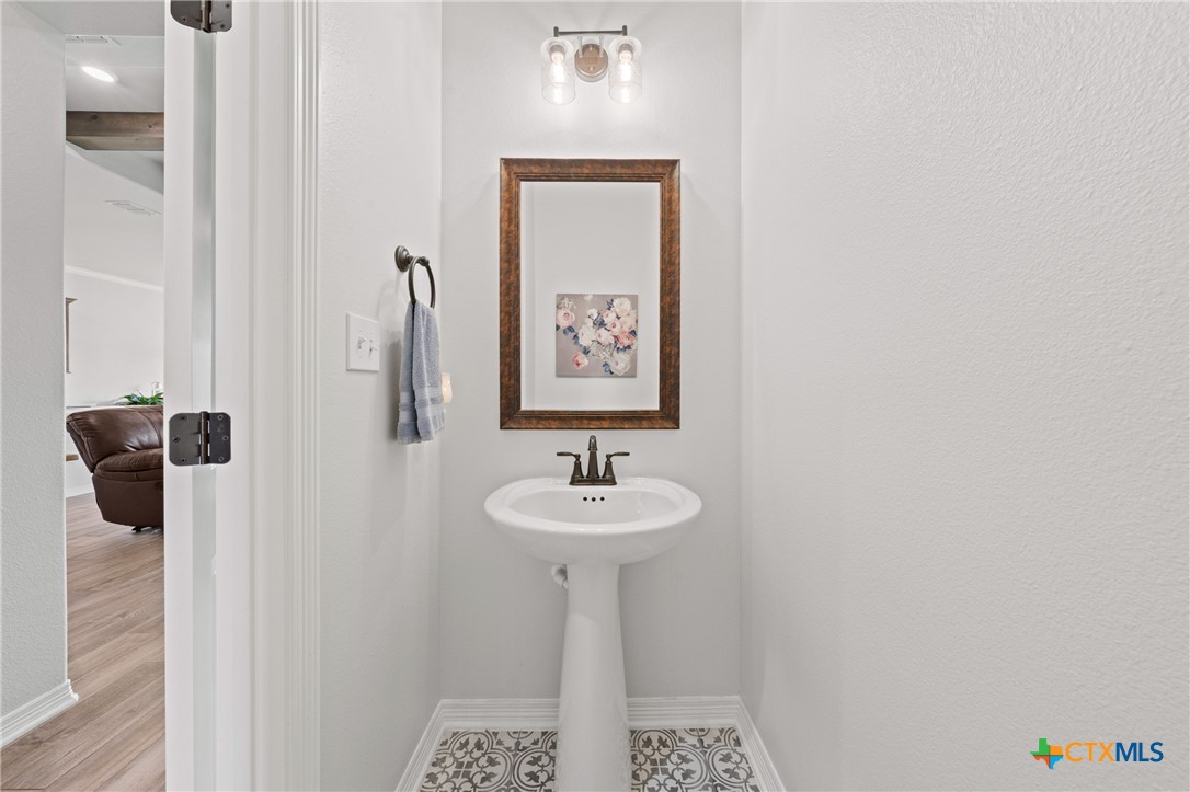 6018 Catania Road Temple, TX 76502 - Photo 7 of 43