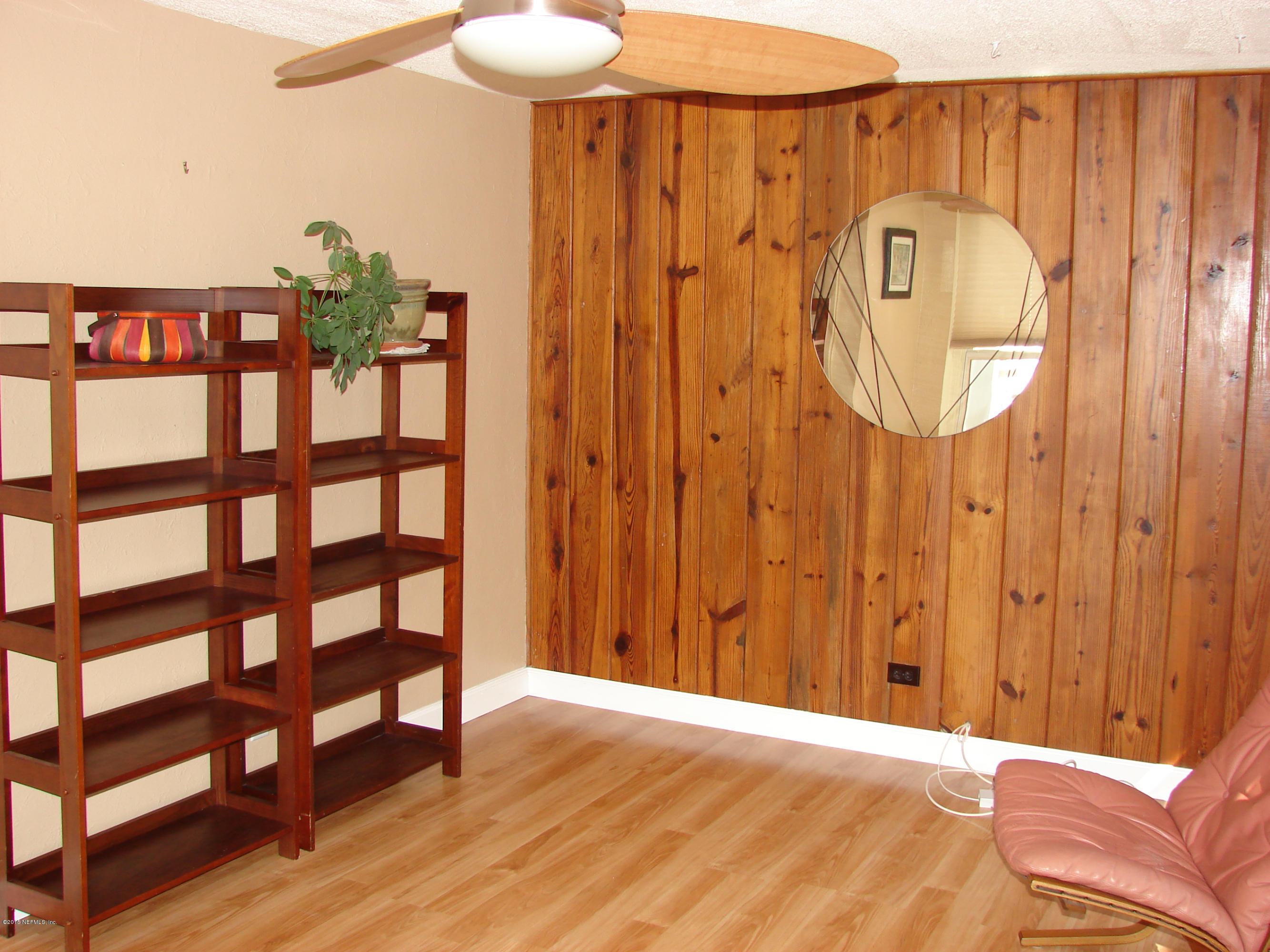 6301 Colgate Road Jacksonville, FL 32217 - Photo 8 of 24 a view of a interior of the house