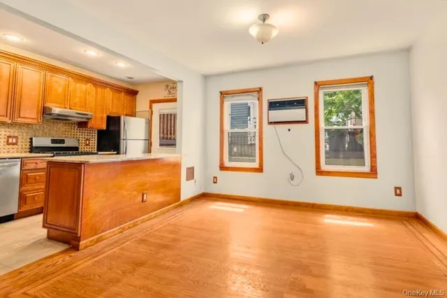 $3,600 | 61-46 56th Street, Unit 1 | Maspeth