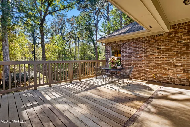 $330,000 | 120 Cedar Pine Lane, Madison, MS 39110