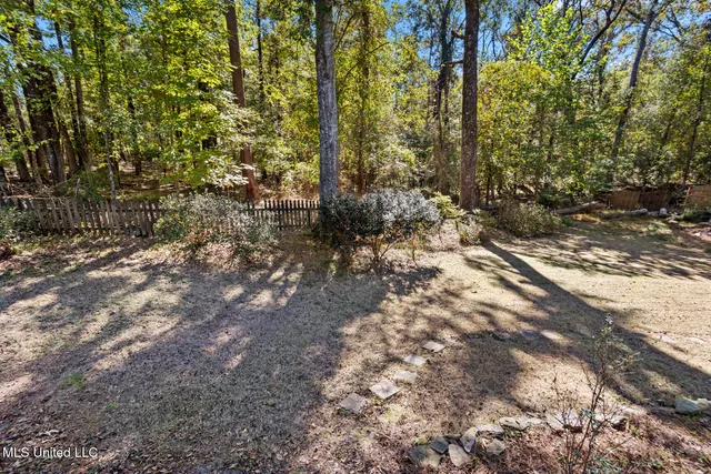 $330,000 | 120 Cedar Pine Lane, Madison, MS 39110