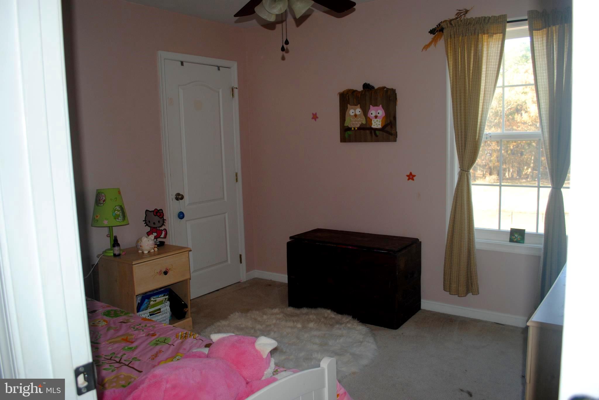 19095 Ridge Road Colonial Beach, VA 22443 - Photo 37 of 57 Bedroom 4.
