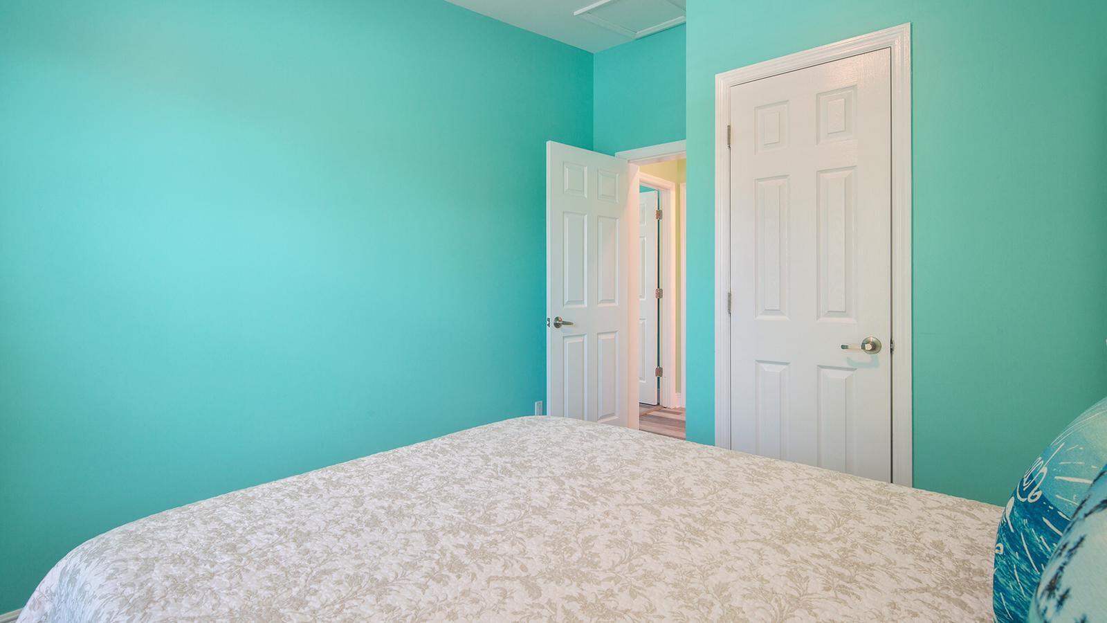 32 Beach Drive Key West, FL 33040 - Photo 20 of 33 a view of a room with closet