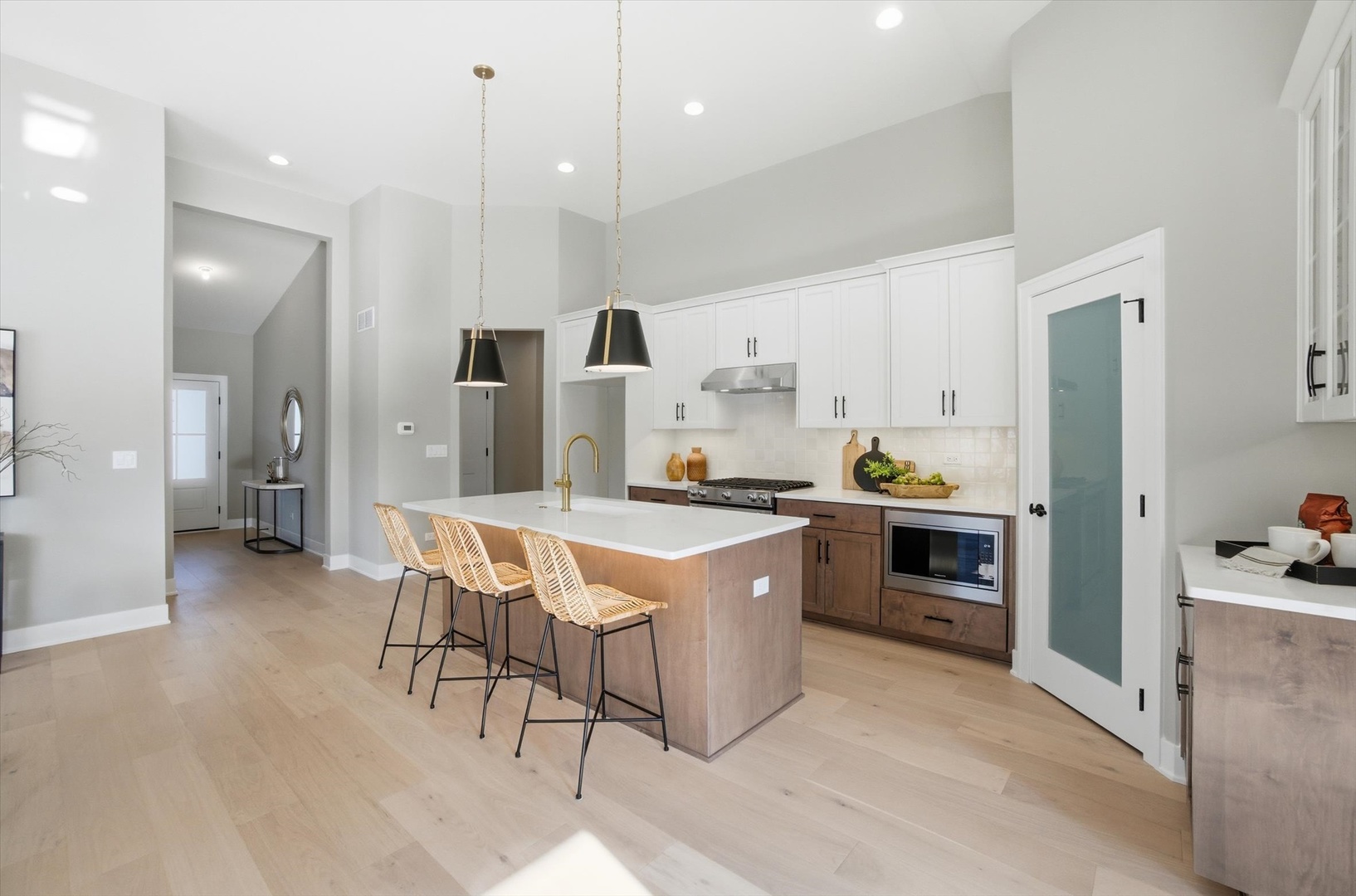 16550 Kayla Drive Lemont, IL 60439 - Photo 15 of 39