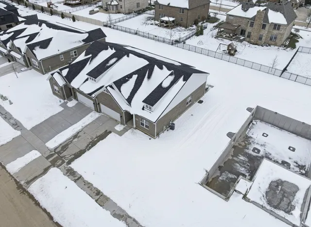 $669,990 | 16550 Kayla Drive, Lemont, IL 60439