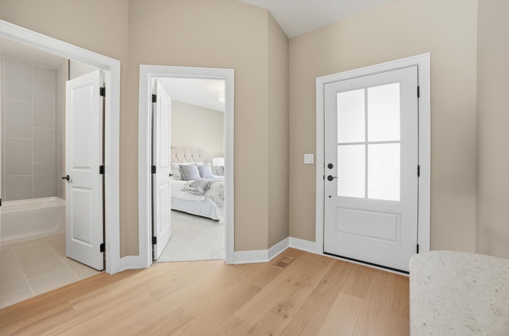 16550 Kayla Drive Lemont, IL 60439 - Photo 9 of 39