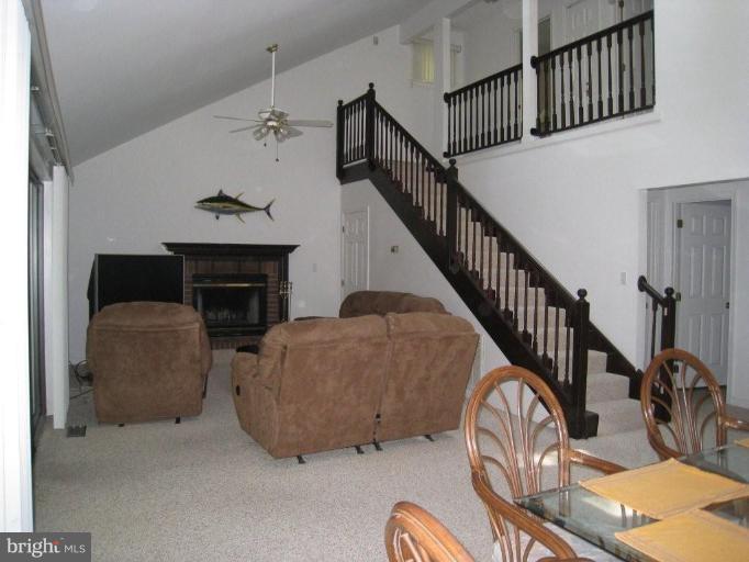 28 Beaconhill Road Berlin, MD 21811 - Photo 3 of 12 Living Room #2