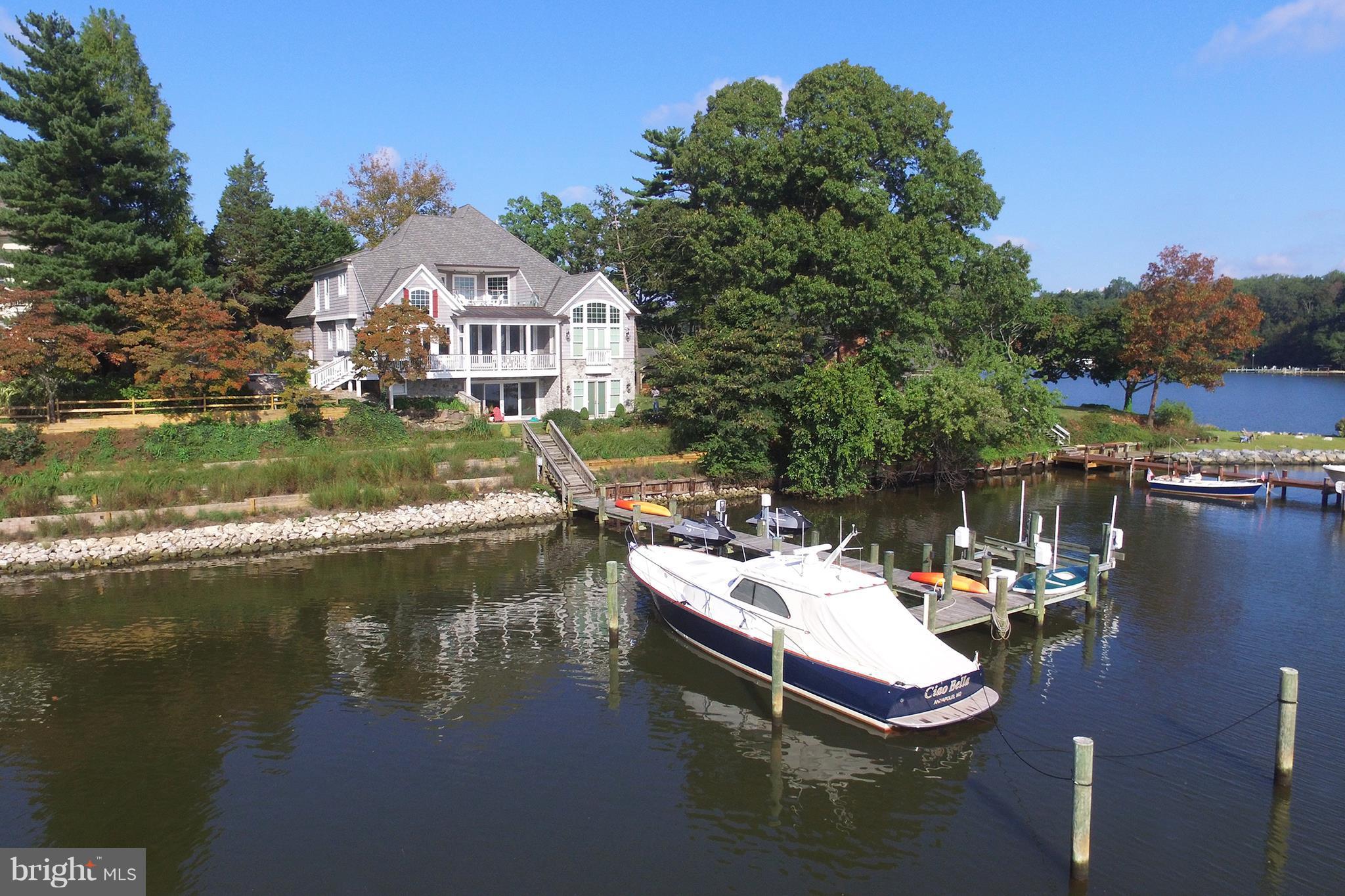 2703 Hambleton Rd on the South River