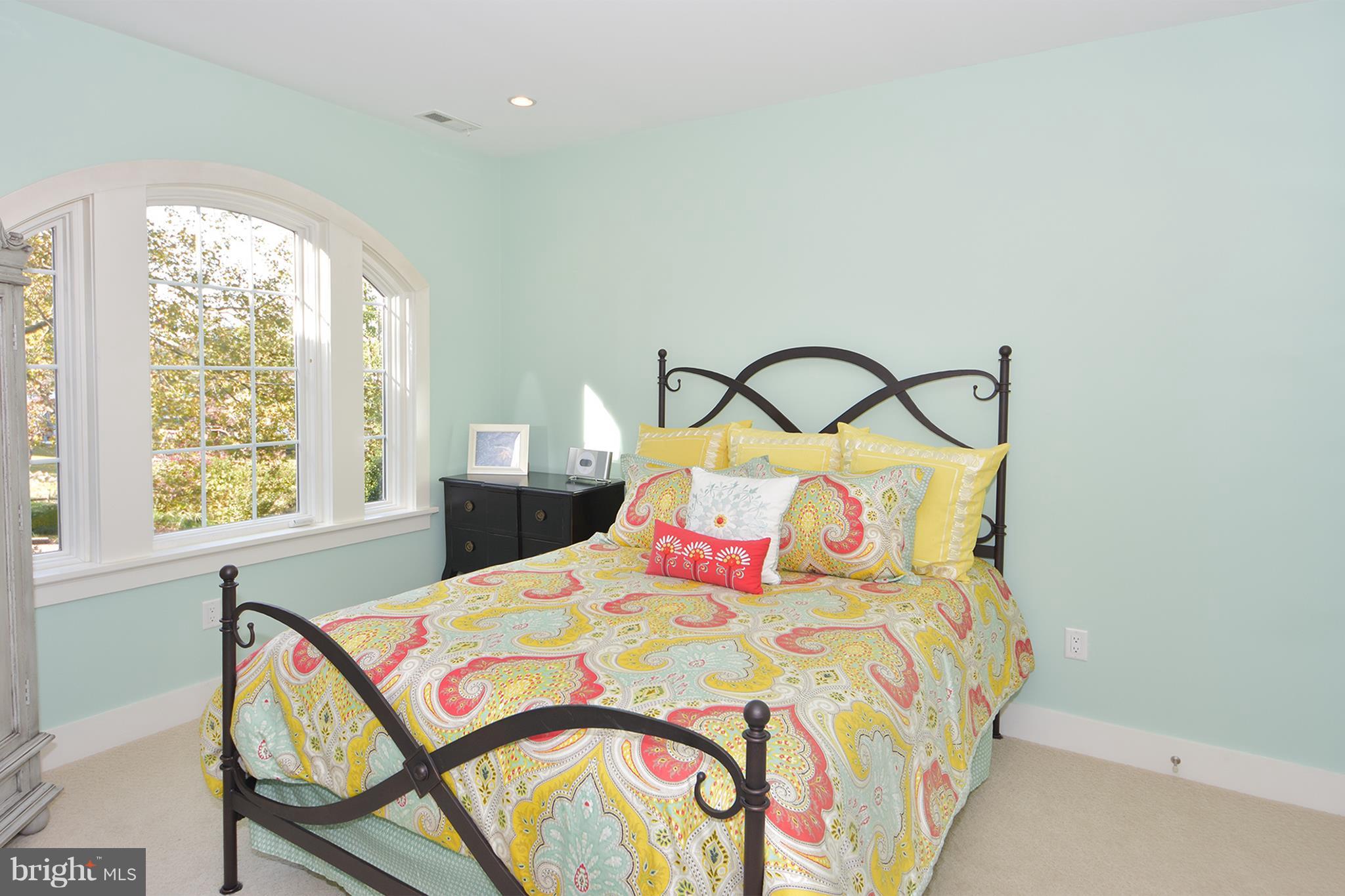 2703 Hambleton Road Riva, MD 21140 - Photo 17 of 27 Bedroom