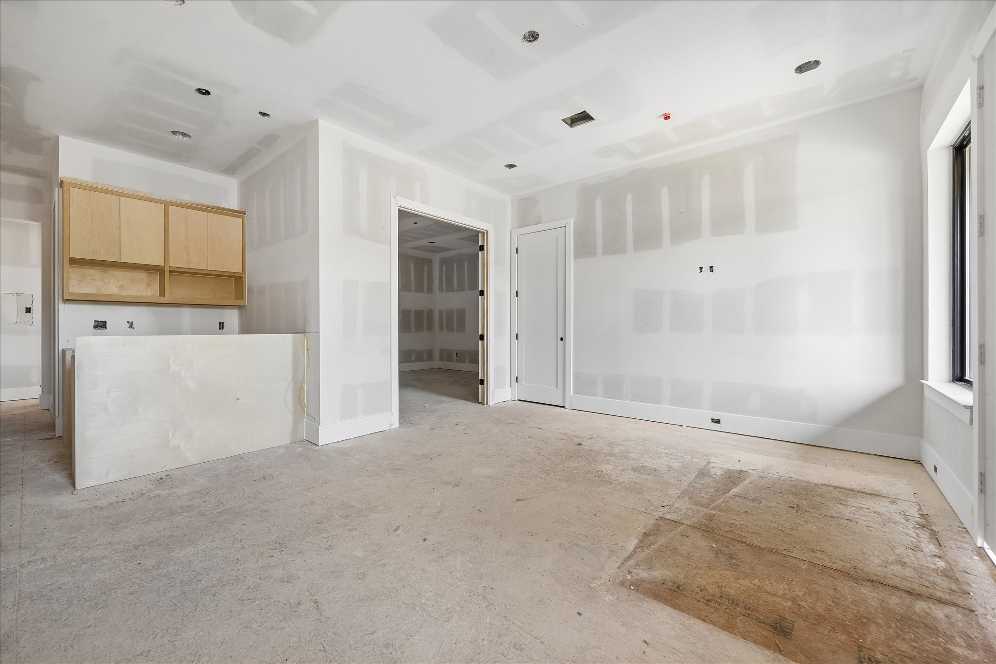 9050 Elizabeth Road Houston, TX 77055 - Photo 31 of 40 a view of an empty room