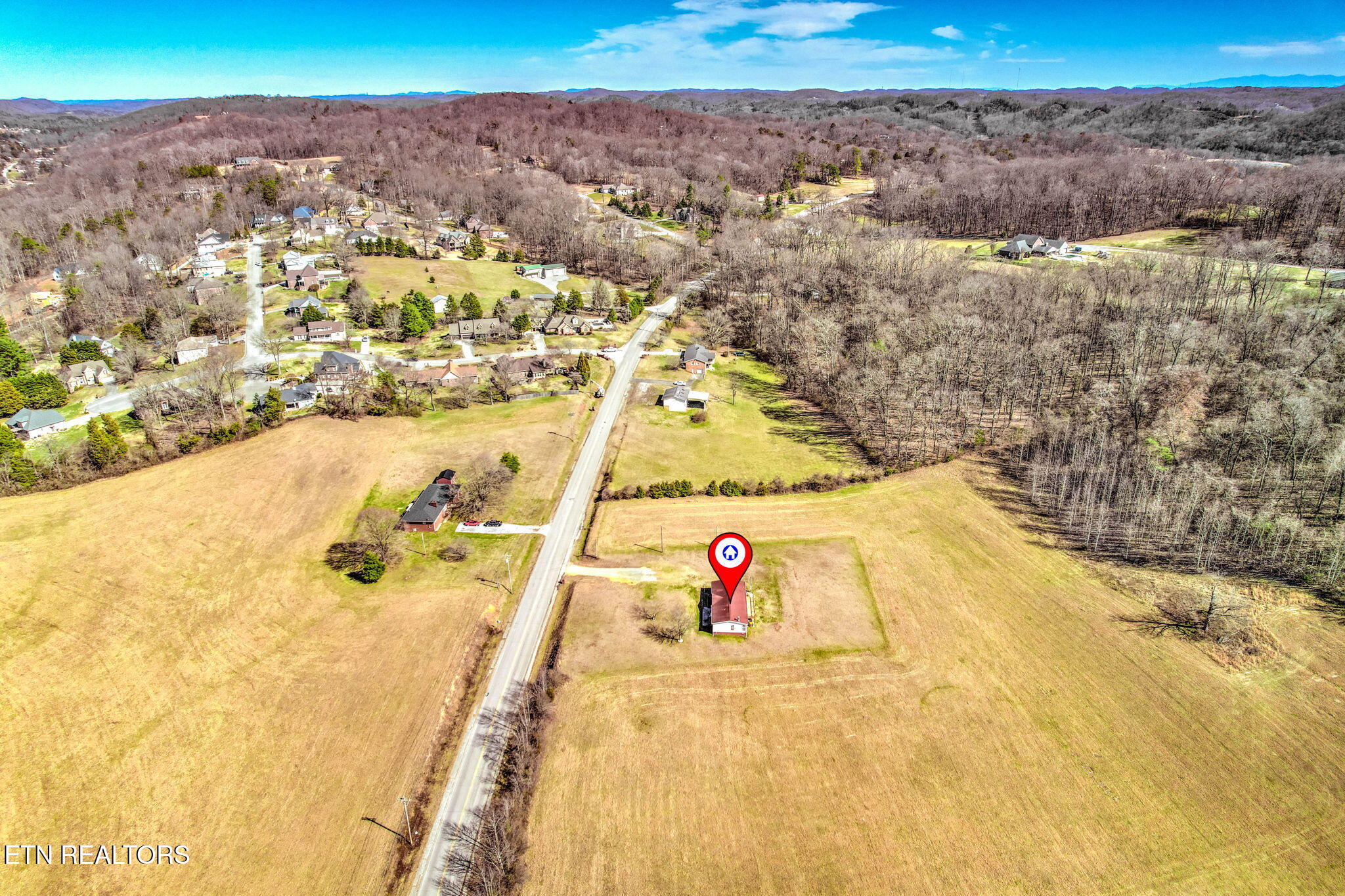 609 Old Emory Road Clinton, TN 37716 - Photo 36 of 40 36-web-or-mls-OldEmry609d (6)-2