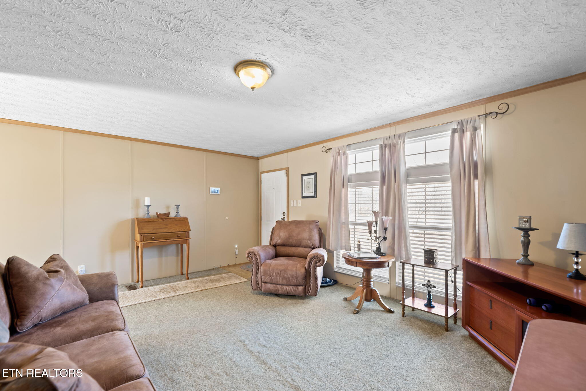 609 Old Emory Road Clinton, TN 37716 - Photo 6 of 40 5-web-or-mls-OldEmry609 (24)