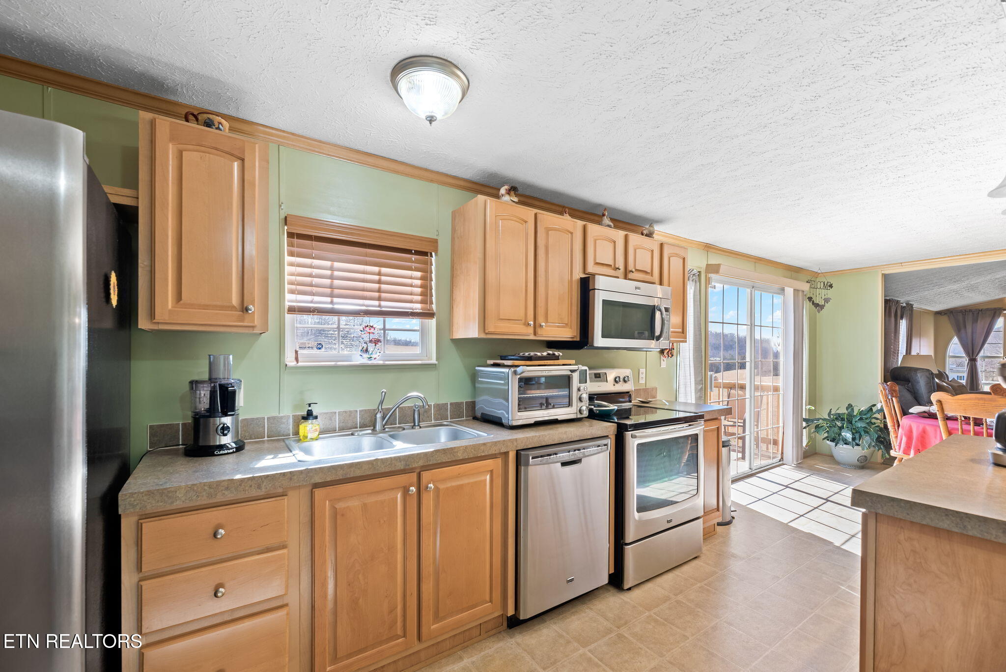 609 Old Emory Road Clinton, TN 37716 - Photo 8 of 40 7-web-or-mls-OldEmry609 (30)