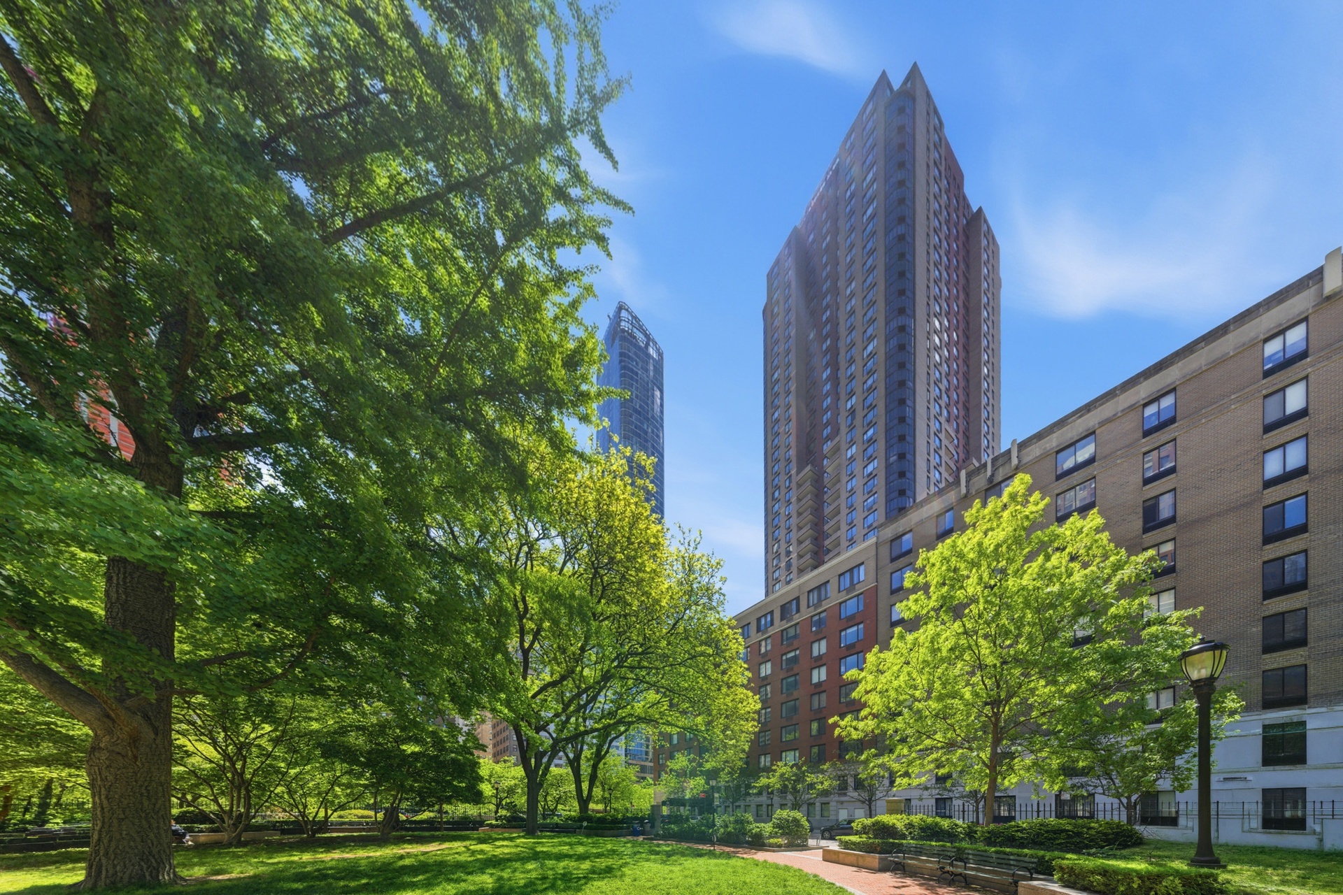 200 Rector Place, Unit 7C Manhattan, NY 10280 - Photo 1 of 16