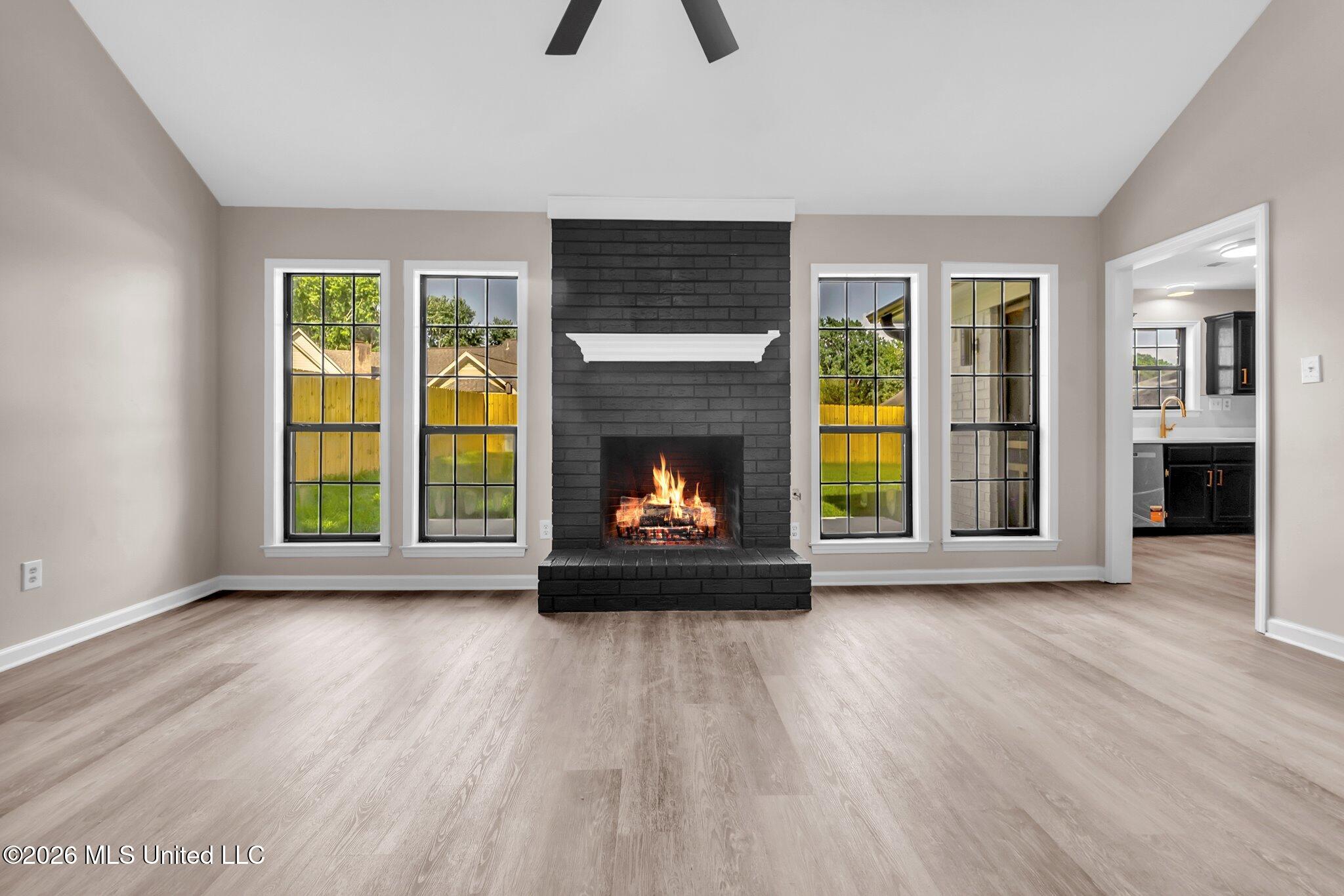 7338 Alexander Road Olive Branch, MS 38654 - Photo 8 of 36 Great Room