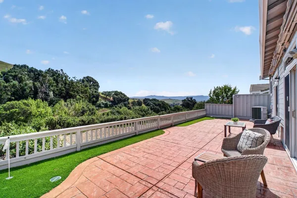 $1,588,888 | 9060 Village View Drive, San Jose, CA 95135