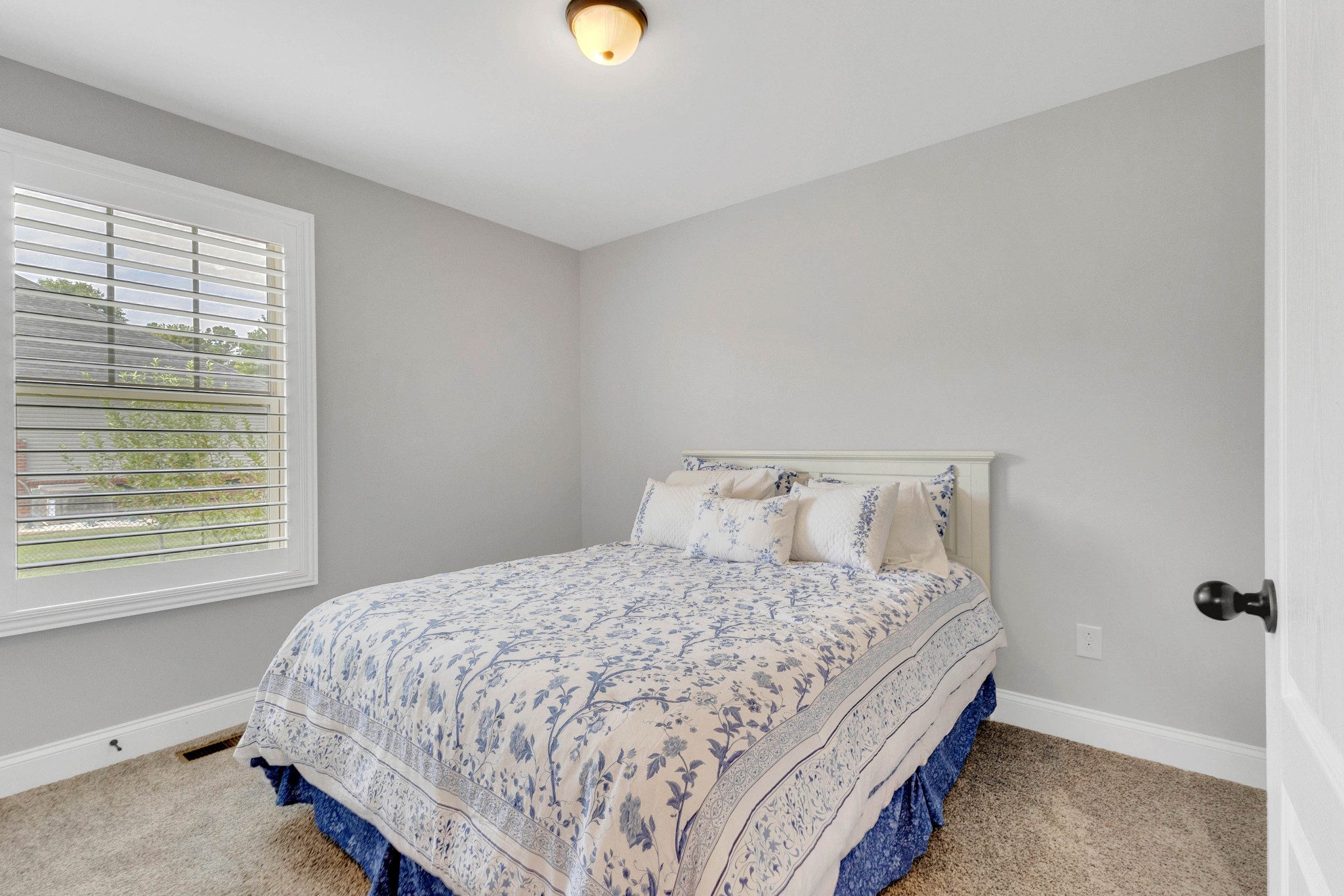 509 Gunn Lane Springfield, TN 37172 - Photo 25 of 48 a bedroom with a bed and window