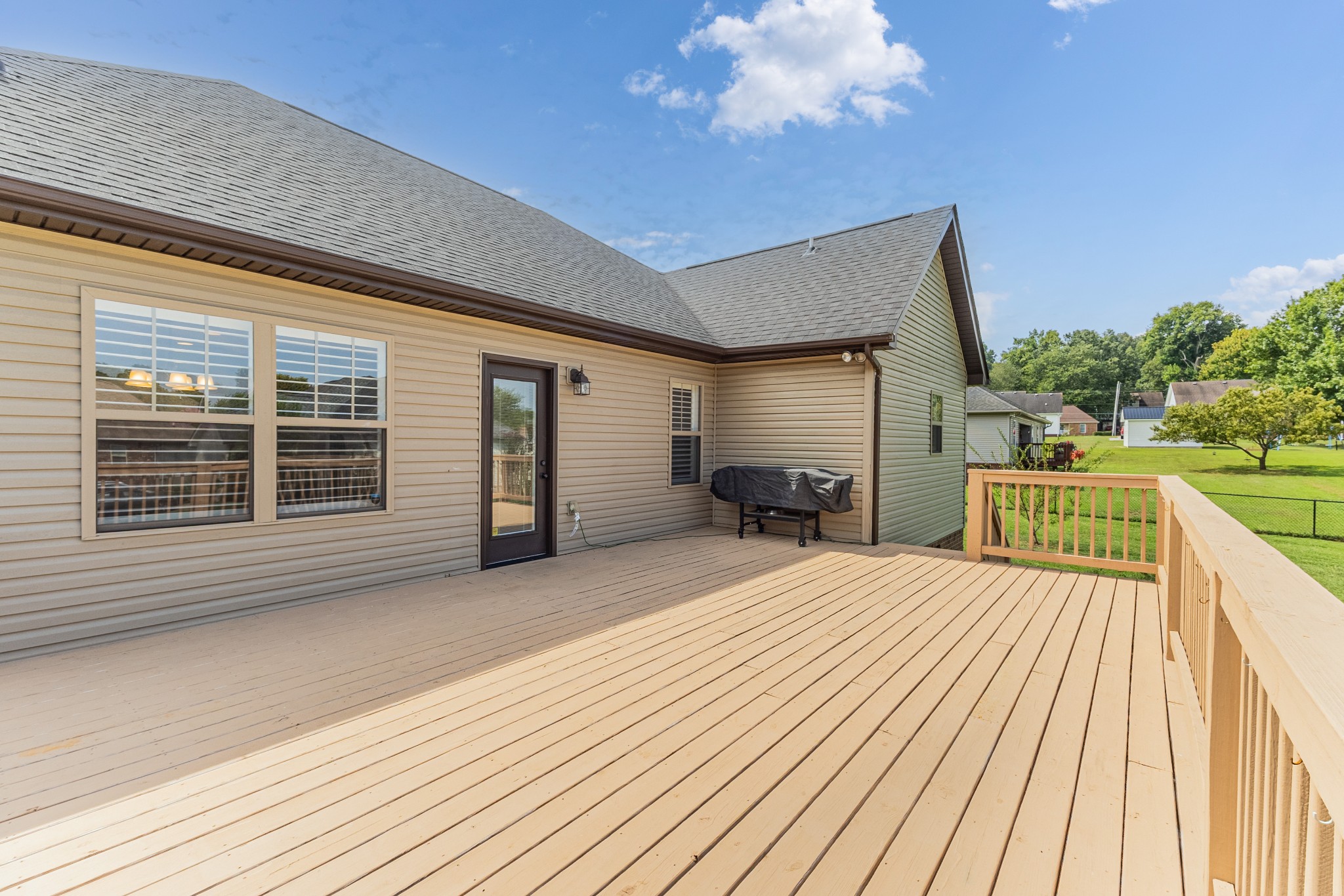 509 Gunn Lane Springfield, TN 37172 - Photo 42 of 48 a view of a house with barbeque oven