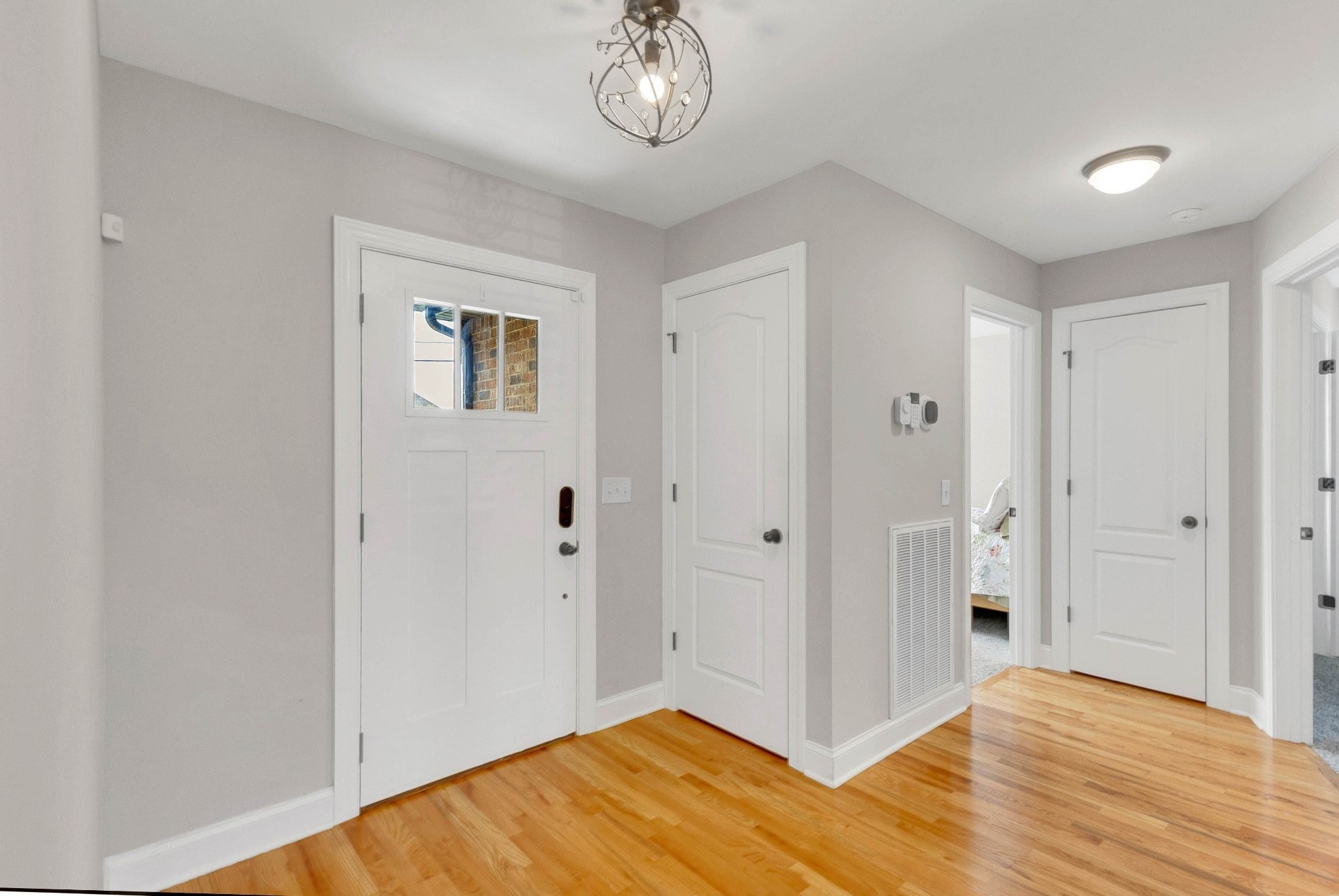 509 Gunn Lane Springfield, TN 37172 - Photo 6 of 48 a view of empty room with wooden floor
