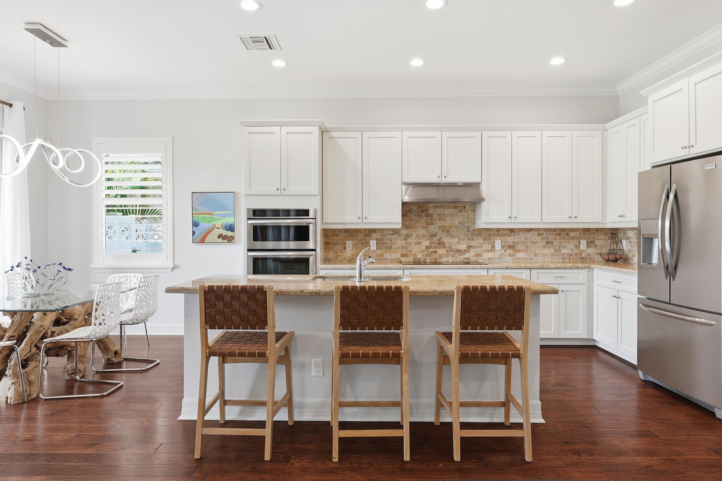 1358 Community Drive Jupiter, FL 33458 - Photo 18 of 44 19_8p3a3298