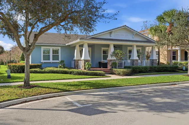 $1,185,000 | 1358 Community Drive, Jupiter, FL 33458