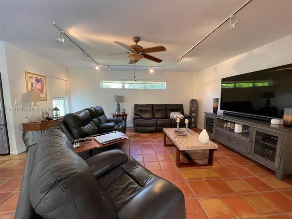 $1,295,000 | 17025 Southwest 80th Court, Palmetto Bay, FL 33157